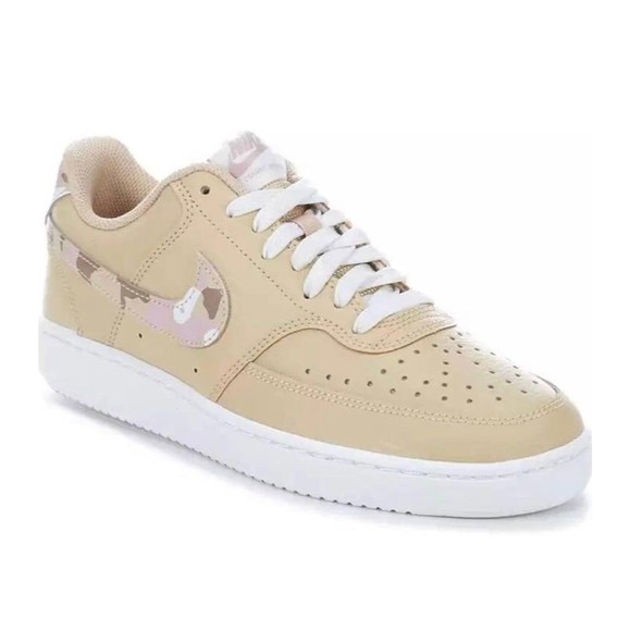 Nike Court Vision Low Women's Sesame Camo Swoosh Sneakers in White Size 9 - Picture 2 of 12